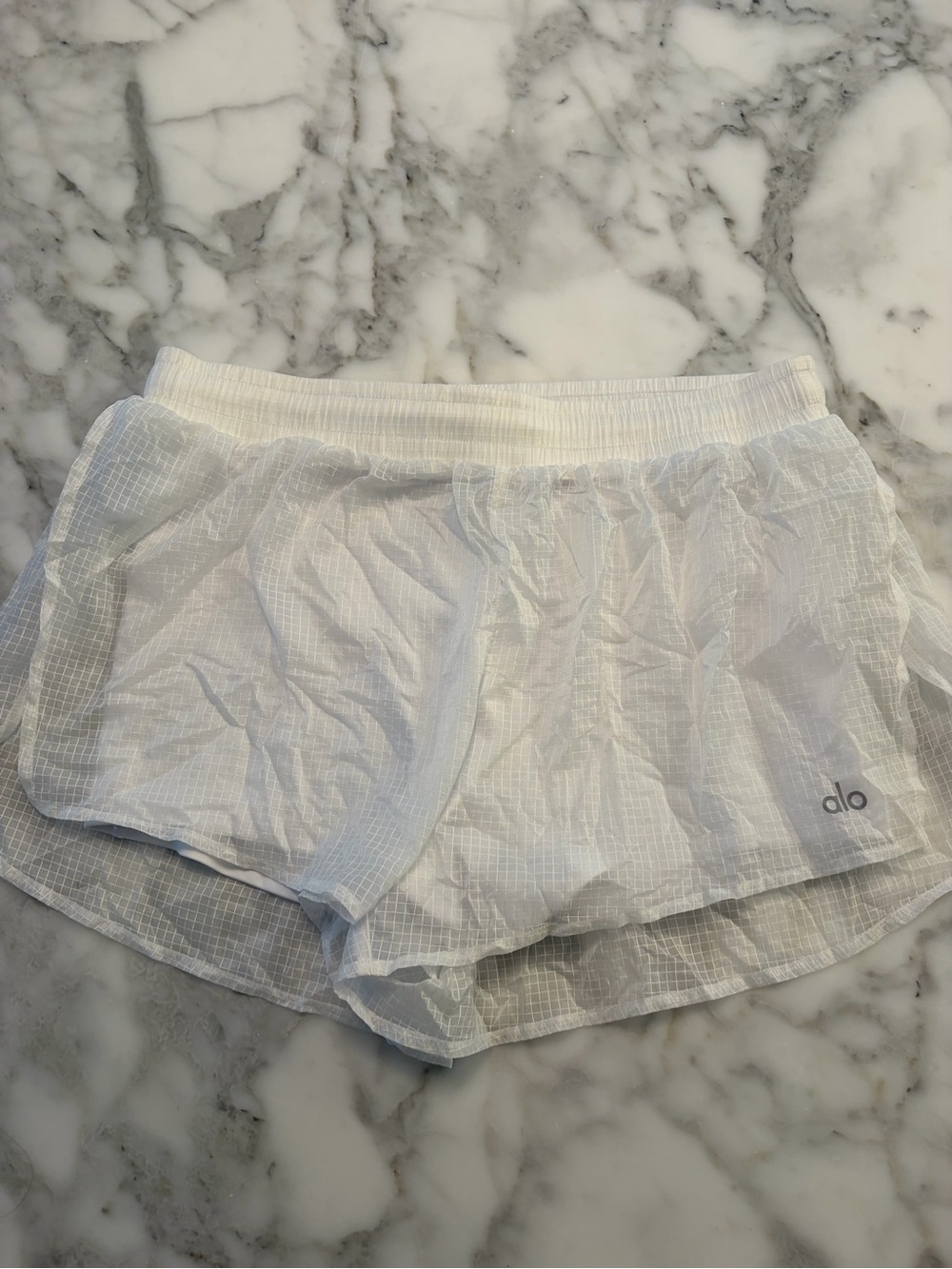 ALO Yoga White Women's Athletic Running Shorts